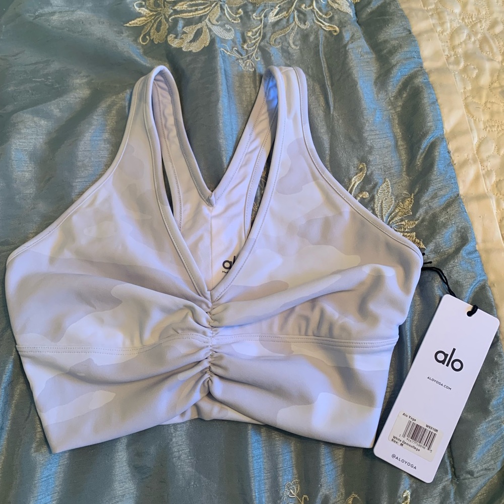 Alo yoga white camouflage wild thing bra size medium